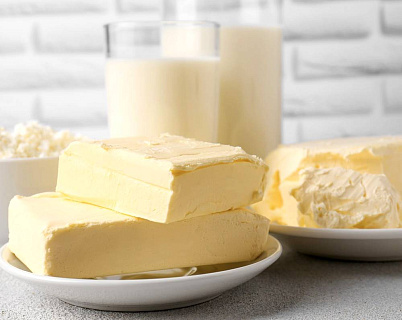 Цены на сливочное масло бьют рекорды из-за дефицита молока и роста спроса на сыворотку