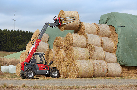 Компактный погрузчик T4512